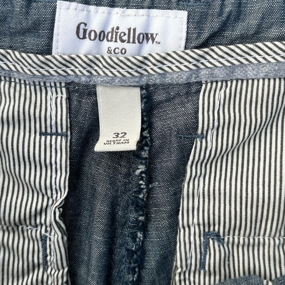 Goodfellow The Every Wear Short Blue Chambray Denim Shorts 32 Flat Front - Picture 4 of 5